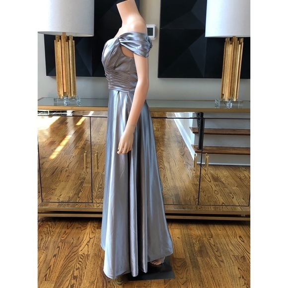Off Shoulder Bridesmaid Prom Side Slit Satin Formal Evening with Pockets Dress - Picture 7 of 13